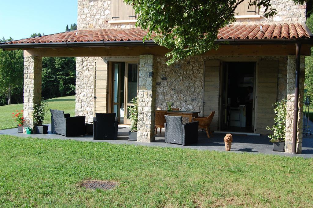 Agriturismo Casa Del Castagneto غارنانو الغرفة الصورة